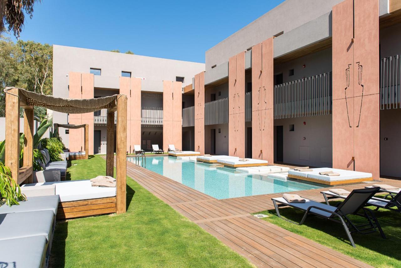 Pilot Amphora Boutique Hotel "Adults Only" ゲオルギオポリス エクステリア 写真